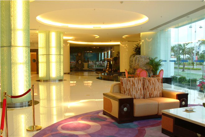 龙湾国际大酒店
